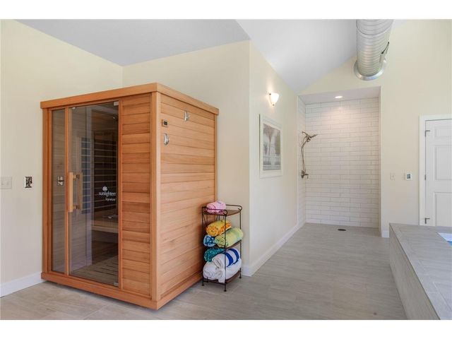1191 42nd Street, Hudson, WI 54016
