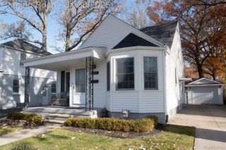900 N Rembrandt Avenue, Royal Oak, MI 48067