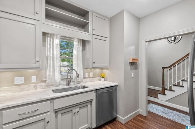 1227 33RD STREET S B6, Birmingham, AL 35205