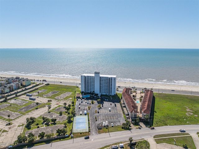 7310 Seawall Boulevard 907, Galveston, TX 77551