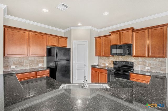 608 Wyndcrest Drive, Temple, TX 76502