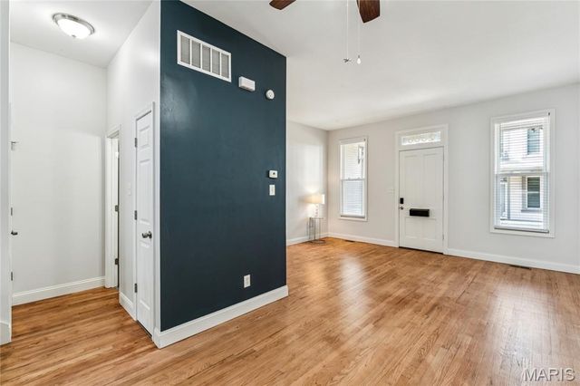 2666 Park Avenue, St Louis, MO 63104