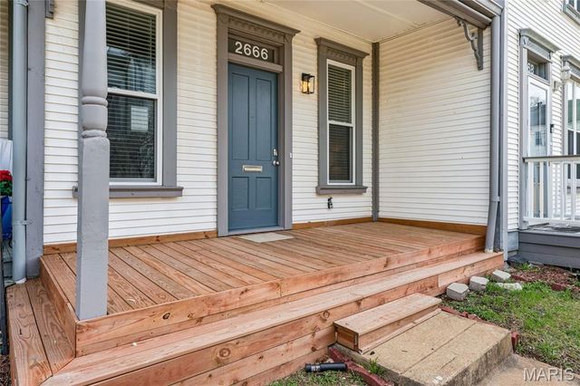 2666 Park Avenue, St Louis, MO 63104