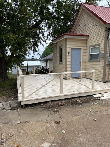 118 E Elm Street, Palmyra, MO 63461