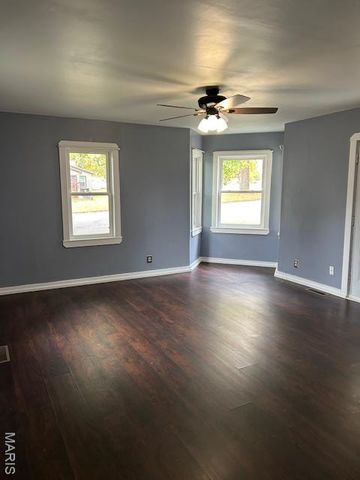 118 E Elm Street, Palmyra, MO 63461