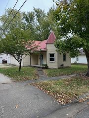 118 E Elm Street, Palmyra, MO 63461