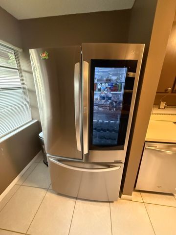 4893 Palm Hill Drive 22a, West Palm Beach, FL 33415