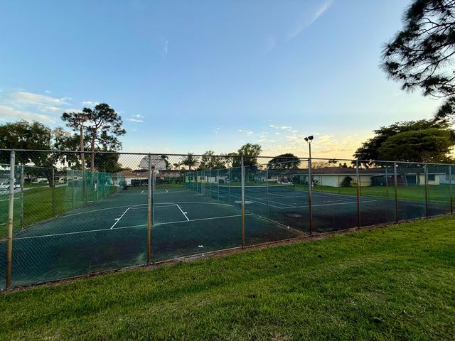 4893 Palm Hill Drive 22a, West Palm Beach, FL 33415