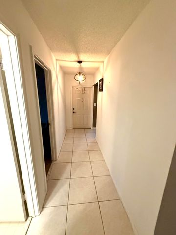 4893 Palm Hill Drive 22a, West Palm Beach, FL 33415