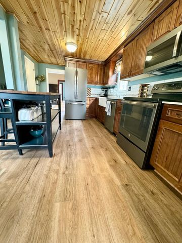 710 15th Street NW, Bemidji, MN 56601