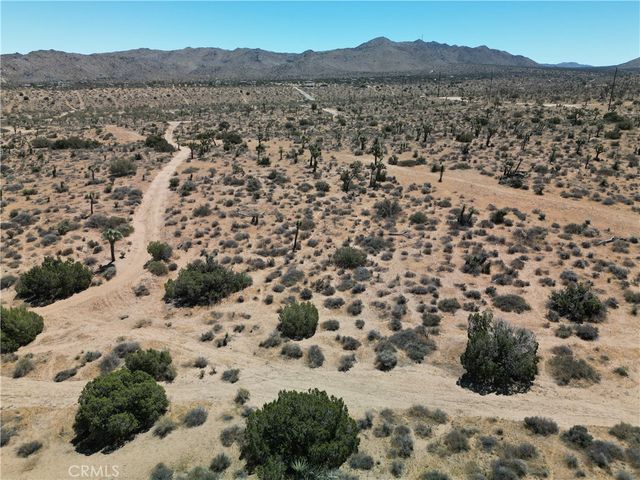0 Palomar, Yucca Valley, CA 89121