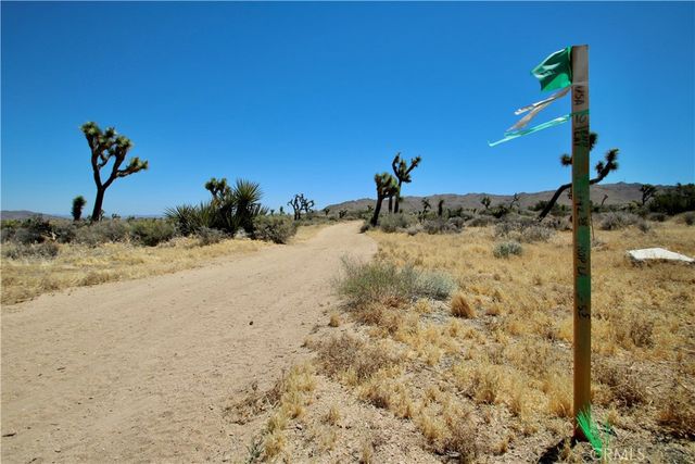 0 Palomar, Yucca Valley, CA 89121