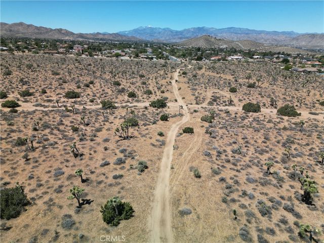 0 Palomar, Yucca Valley, CA 89121