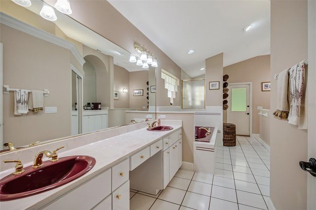 2672 LAKE JACKSON CIRCLE, Apopka, FL 32703