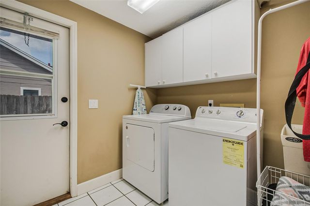 2672 LAKE JACKSON CIRCLE, Apopka, FL 32703
