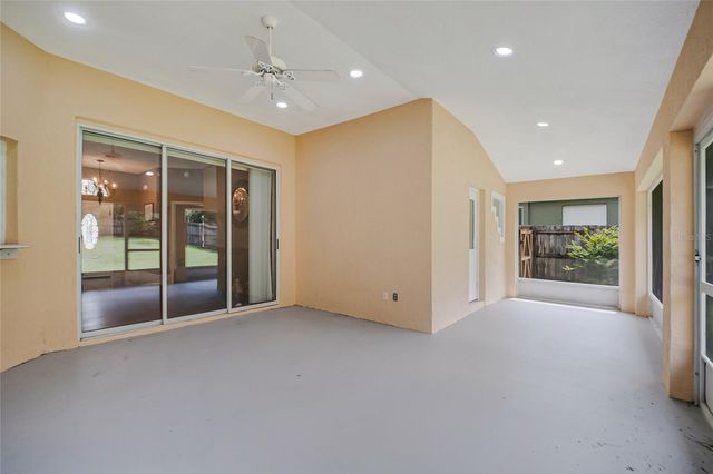 2672 LAKE JACKSON CIRCLE, Apopka, FL 32703