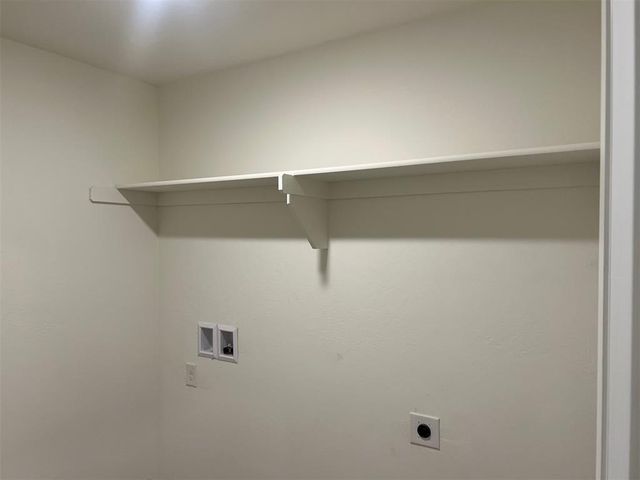 904 Hazy Brook Circle, Chickasha, OK 73018