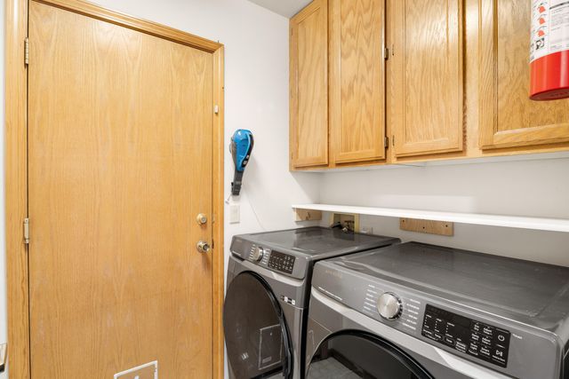 563 NE Soaring Court, Bend, OR 97701