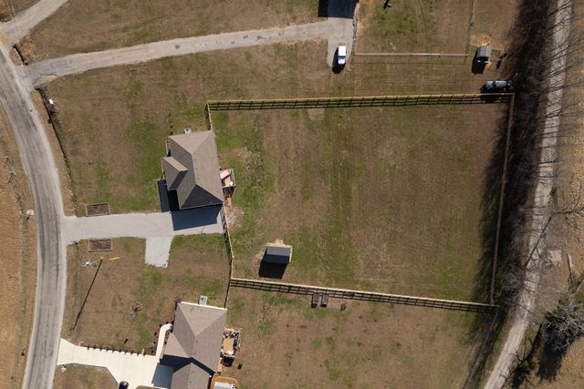 4915 Little Dry Creek Rd, Pulaski, TN 38478