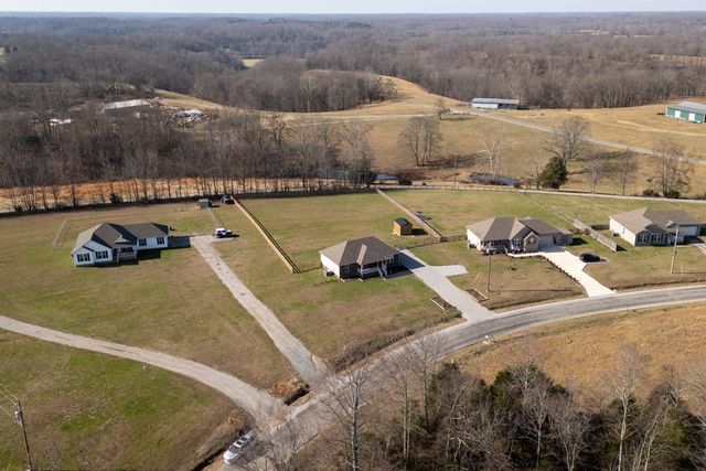 4915 Little Dry Creek Rd, Pulaski, TN 38478