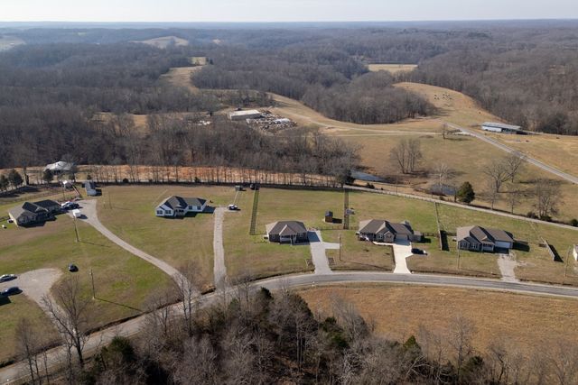 4915 Little Dry Creek Rd, Pulaski, TN 38478