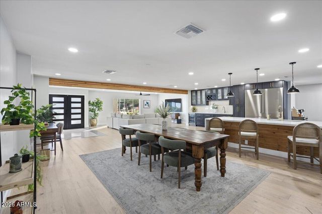 13234 N 11TH Avenue, Phoenix, AZ 85029