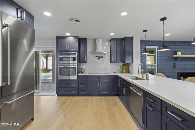 13234 N 11TH Avenue, Phoenix, AZ 85029