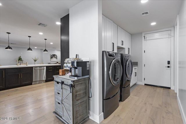 13234 N 11TH Avenue, Phoenix, AZ 85029