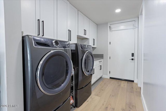 13234 N 11TH Avenue, Phoenix, AZ 85029