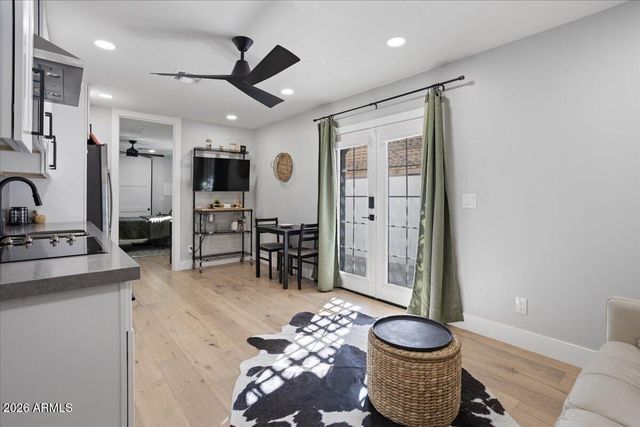 13234 N 11TH Avenue, Phoenix, AZ 85029