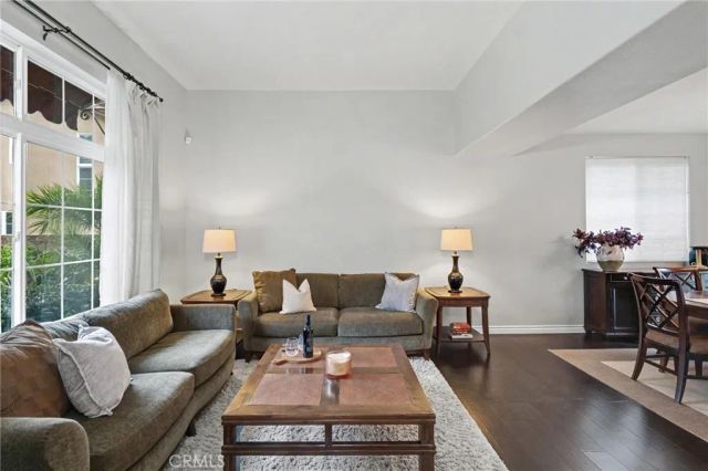 637 Chaparral Court, Altadena, CA 91001