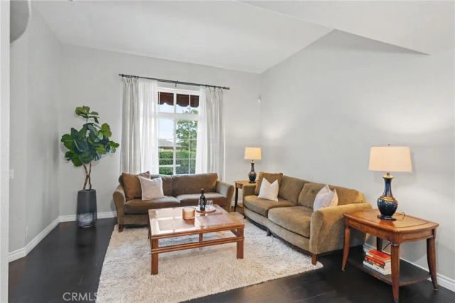 637 Chaparral Court, Altadena, CA 91001