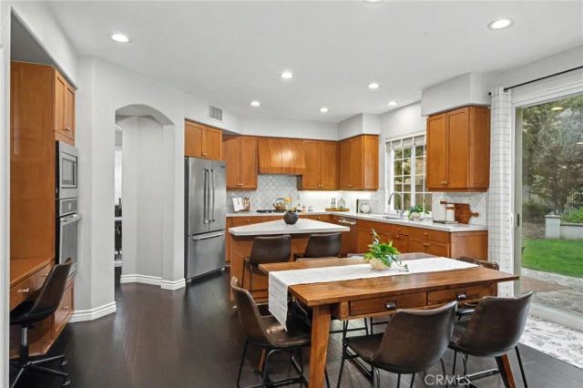 637 Chaparral Court, Altadena, CA 91001