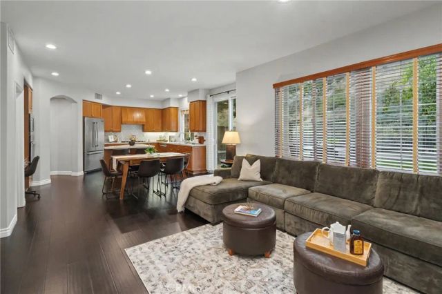 637 Chaparral Court, Altadena, CA 91001