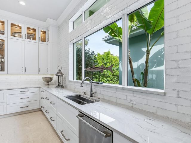 4996 WESTERN DOCKS LANE, Nokomis, FL 34275