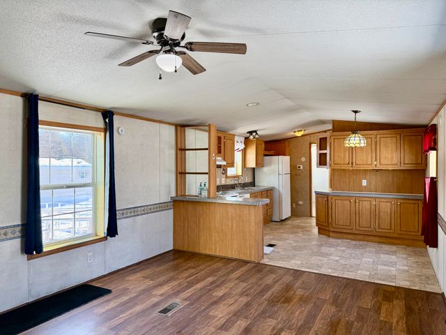 22 Peryea Drive, Plattsburgh, NY 12901