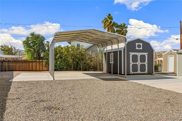 432 Coral Reef Drive, Bullhead City, AZ 86442