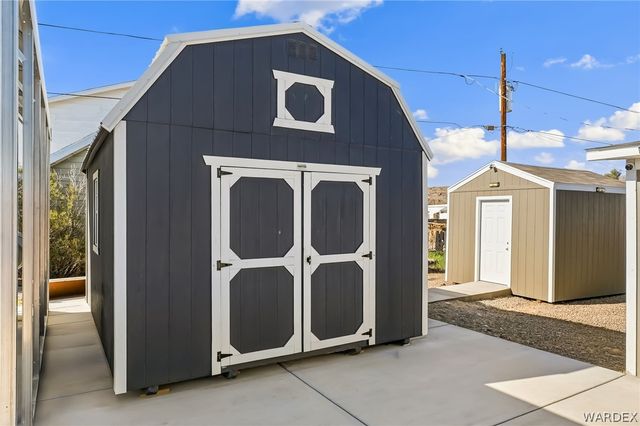 432 Coral Reef Drive, Bullhead City, AZ 86442