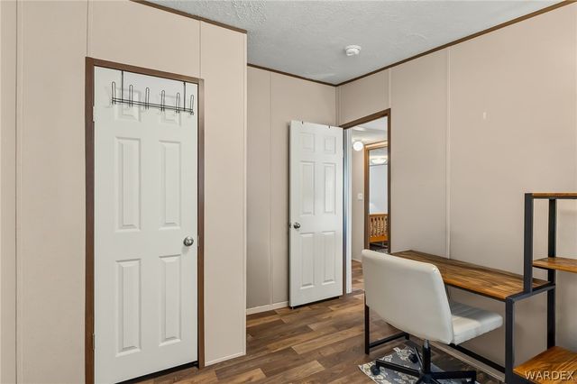 432 Coral Reef Drive, Bullhead City, AZ 86442