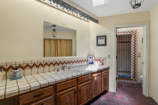 541 Agua Fria, Santa Fe, NM 87501
