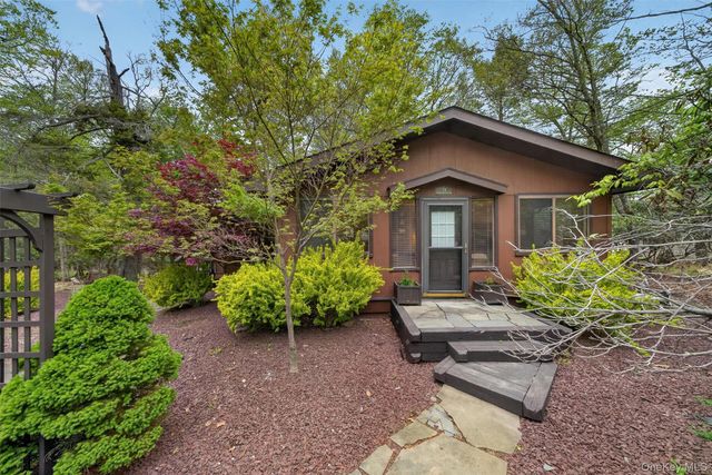 74 N Emerald Drive, Rock Hill, NY 12775