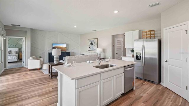 24239 NW 13TH BOULEVARD, Newberry, FL 32669