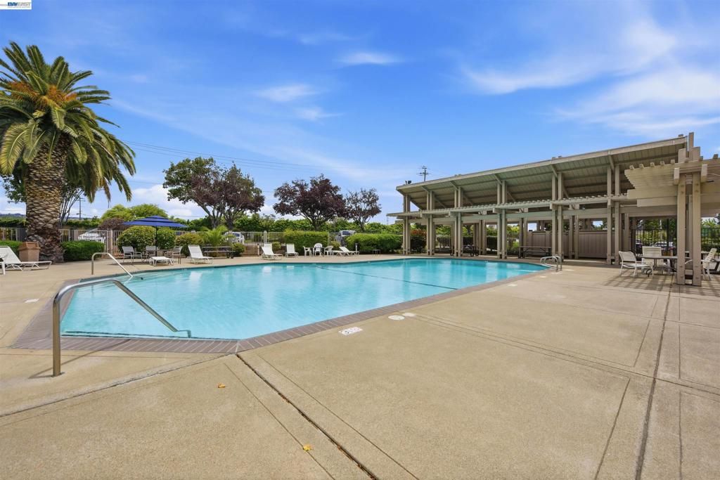 Image 31 of property listing at 25930 Kay Ave 302, Hayward, CA 94545