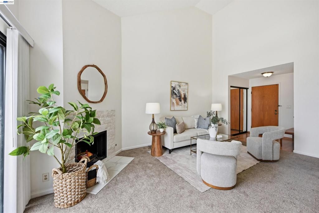 Image 6 of property listing at 25930 Kay Ave 302, Hayward, CA 94545