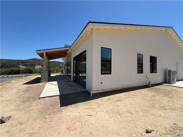 6600 Valle Verde Lane, San Luis Obispo, CA 93405