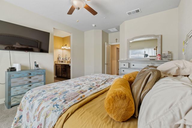 3723 W Vine Avenue, Visalia, CA 93291