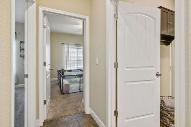 3723 W Vine Avenue, Visalia, CA 93291