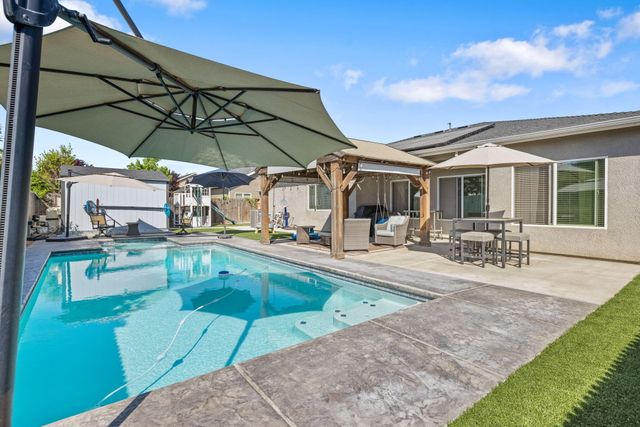 3723 W Vine Avenue, Visalia, CA 93291