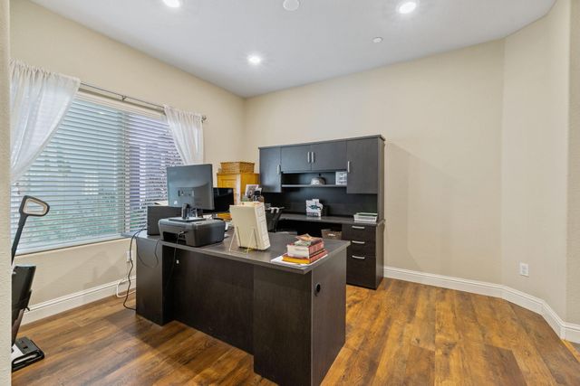 3723 W Vine Avenue, Visalia, CA 93291