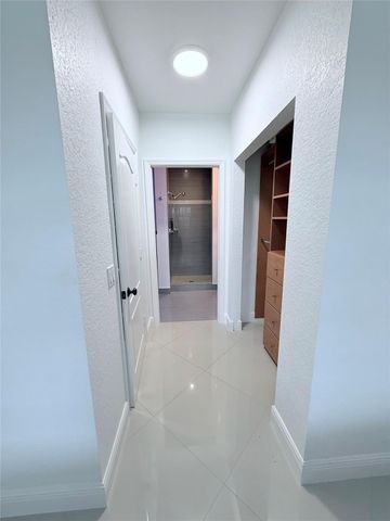 805 Belmont Pl 805, Boynton Beach, FL 33436